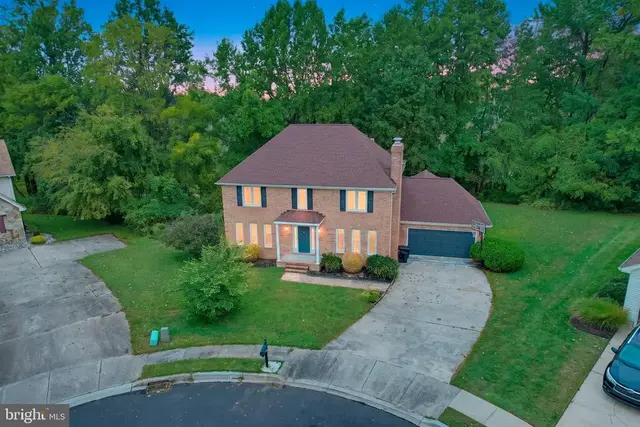 7 Michael Ct, Dover