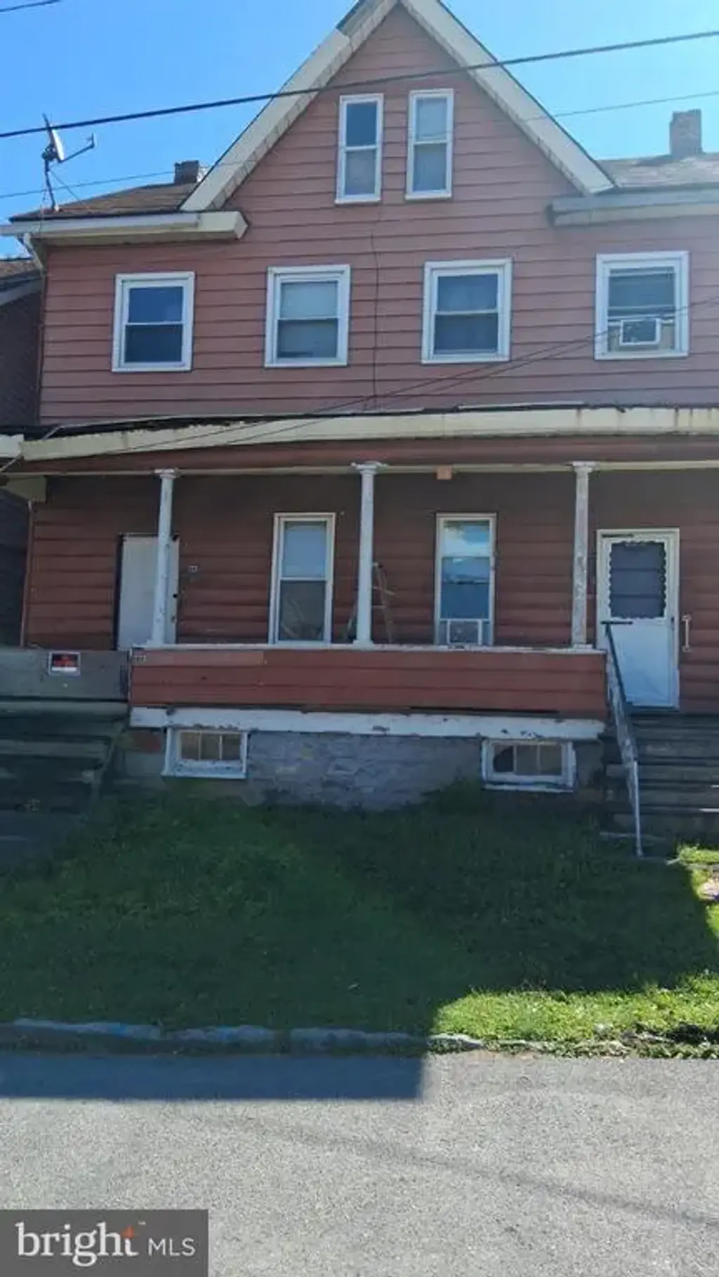 723 3rd Ave, ALTOONA