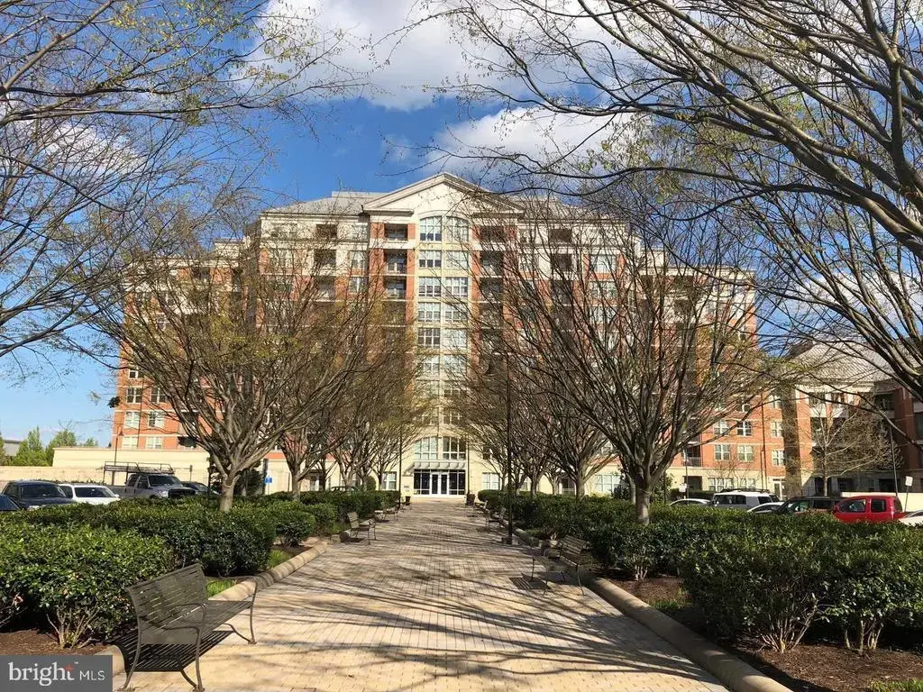 11760 Sunrise Valley Dr #304, RESTON
