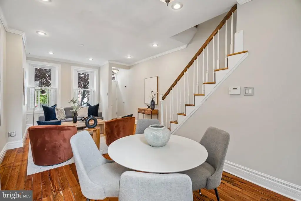 2810 Cambridge St, PHILADELPHIA