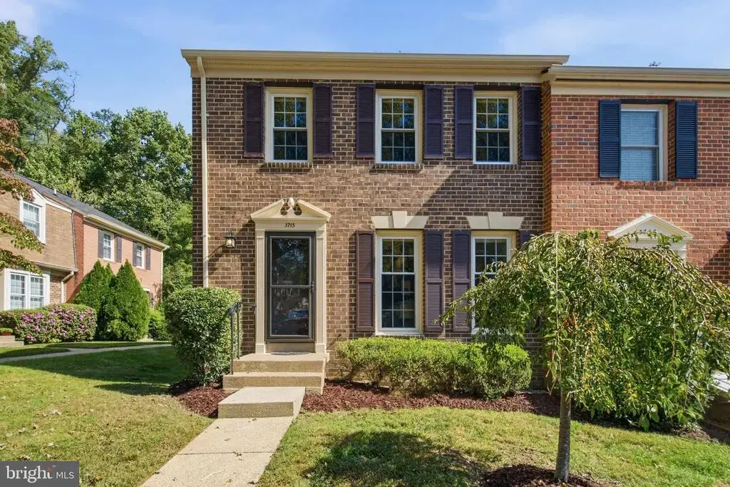 3715 Mount Airey Ln, ANNANDALE