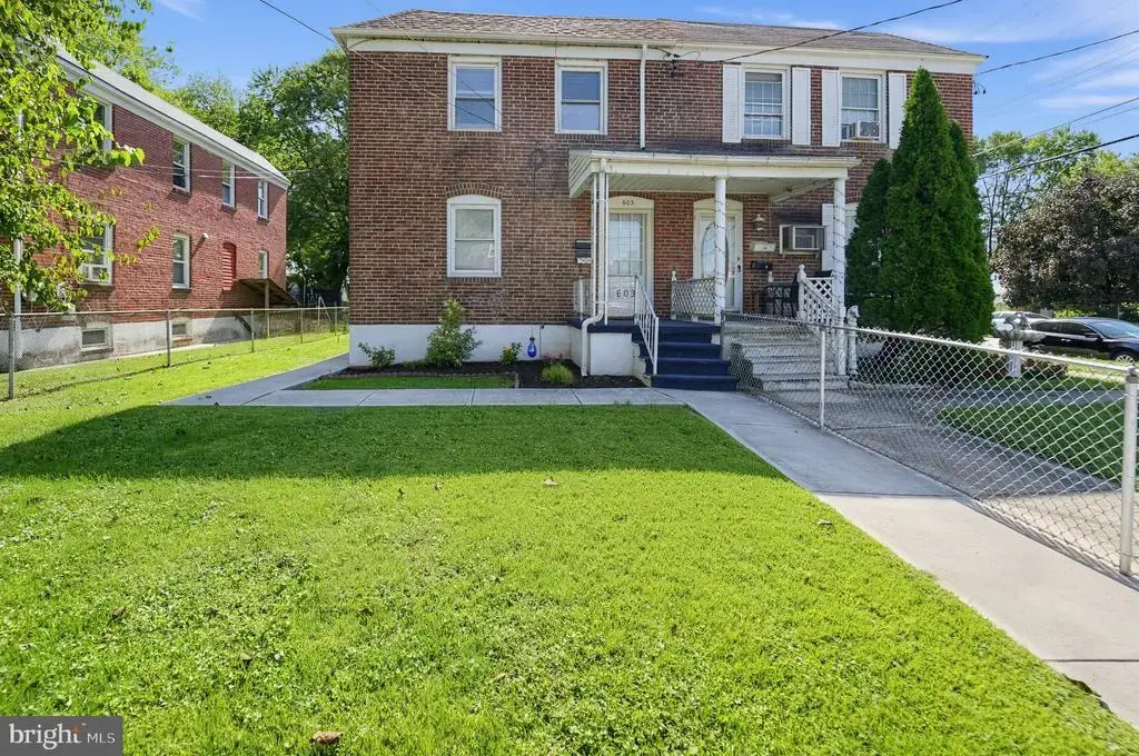 603 Delaware Ave, ESSEX
