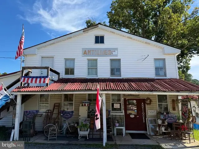 13892 & 13880 Dowell Rd, Solomons