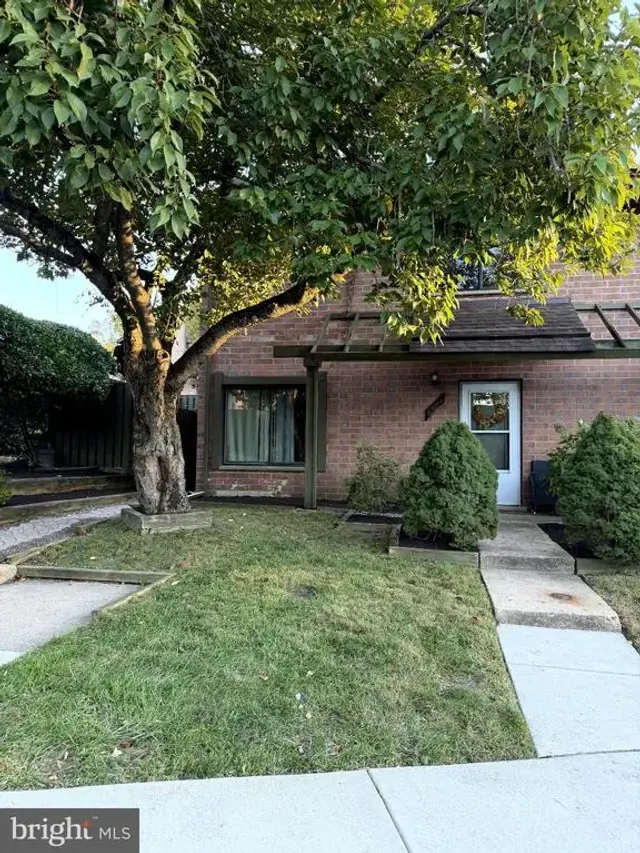 5753 Thunder Hill Rd, Columbia