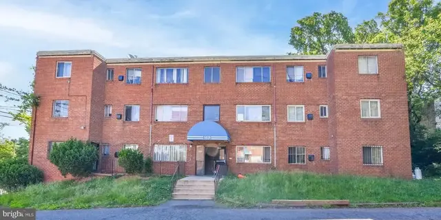 5031 Bass Pl Se, Washington