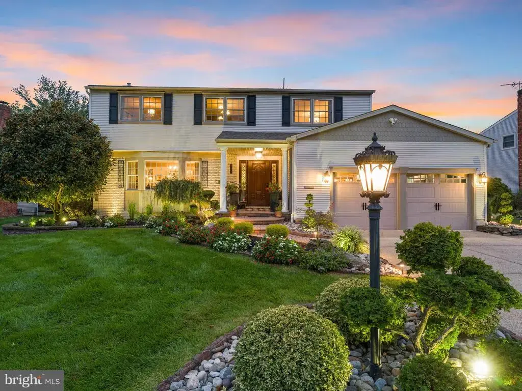 755 Amsterdam Rd, MOUNT LAUREL