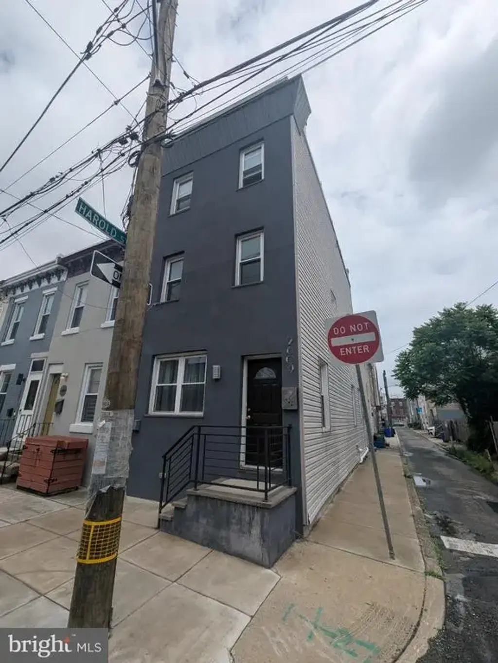 2609 Almond St, PHILADELPHIA