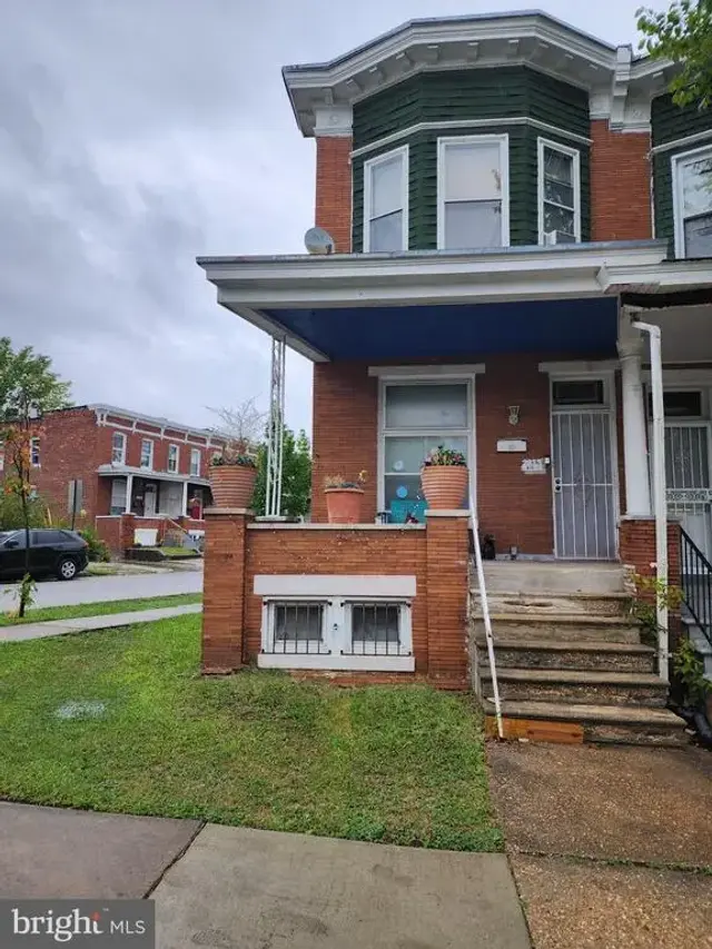 2813 The Alameda, Baltimore