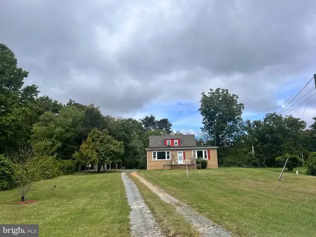 2904 Tucker Rd, Fort Washington