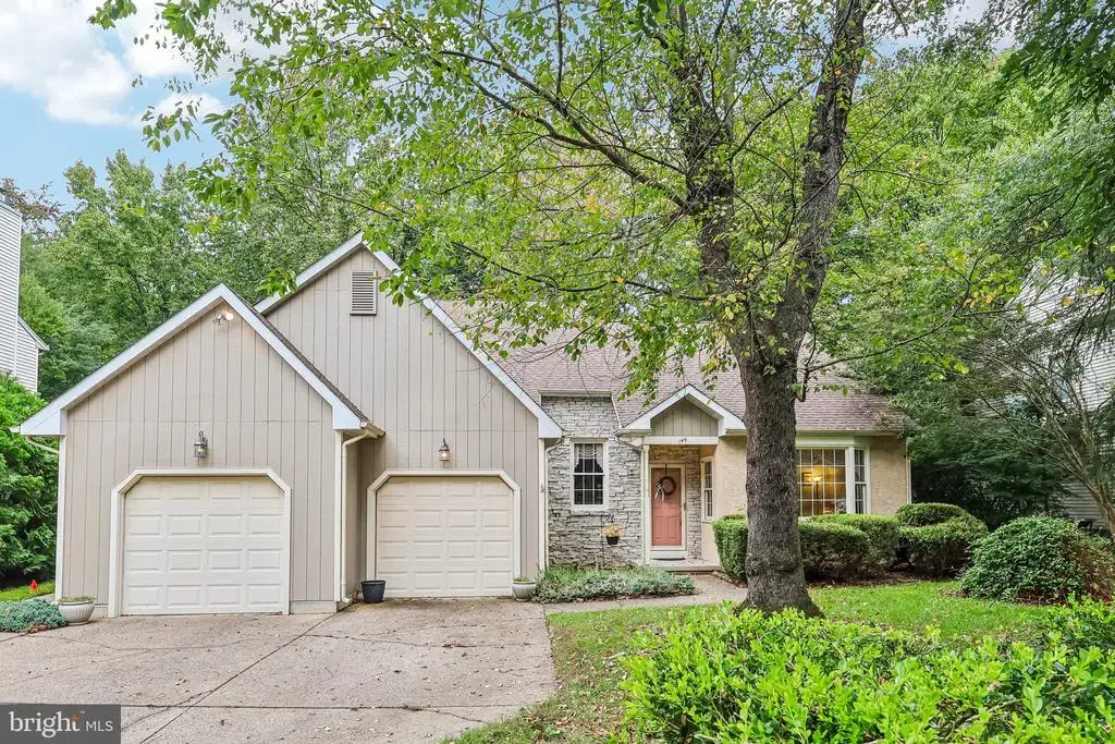 149 Hooton Rd, MT LAUREL