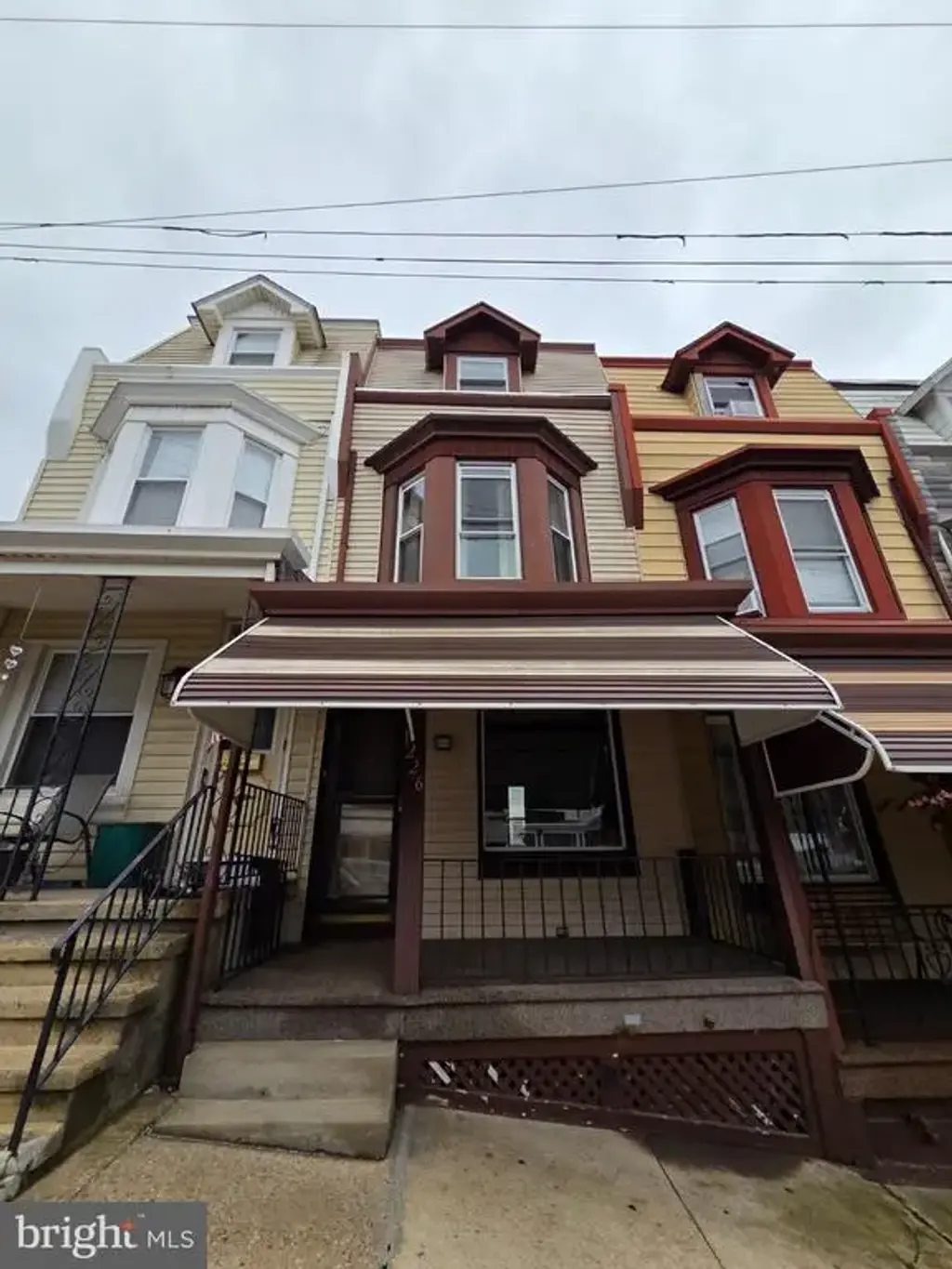 1226 Douglass St, READING
