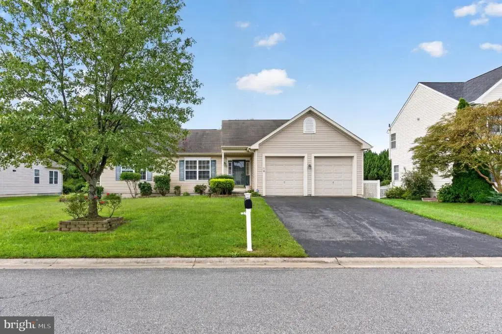 95 Grayton Dr, SMYRNA