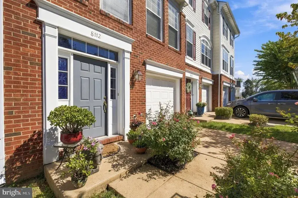 8112 Rainwater Cir, MANASSAS