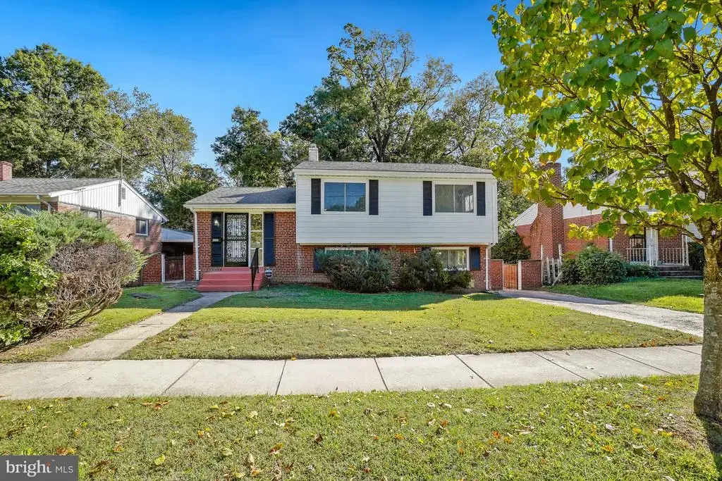 6117 Balfour Dr, HYATTSVILLE