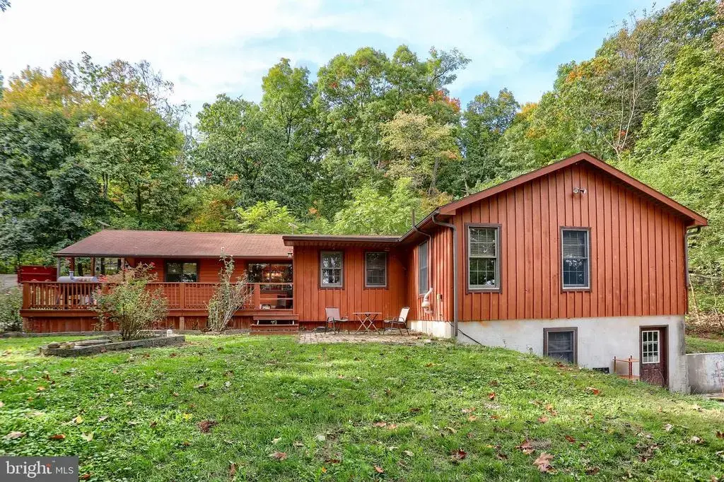 1385 Germantown Rd, BLAIN