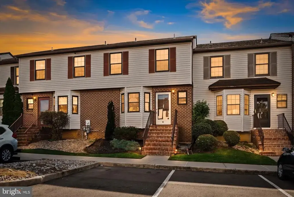 10 Ryans Ct, BORDENTOWN