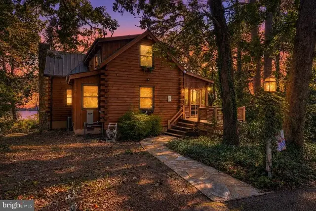 97 Overlook Ln, Burgess