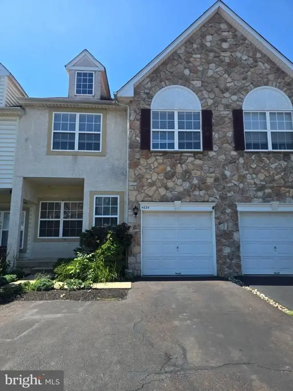 4624 Old Oak Rd, DOYLESTOWN