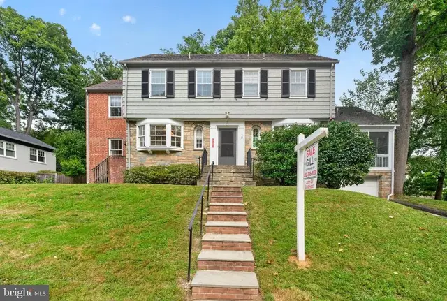 5101 Brookeway Dr, Bethesda