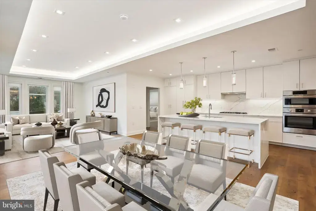 8551 Connecticut Ave #301, CHEVY CHASE