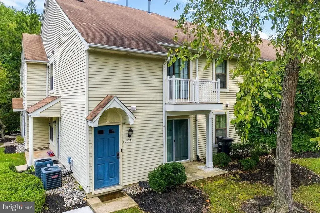 188 Collin Ct, MOUNT LAUREL