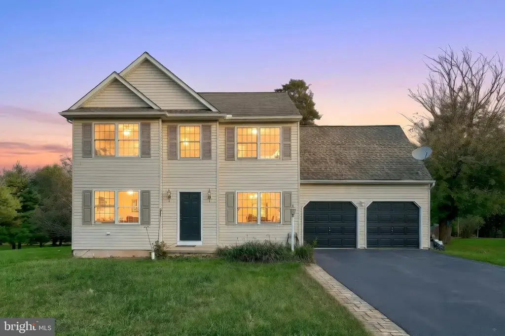 3241 Walker Ave, DOVER