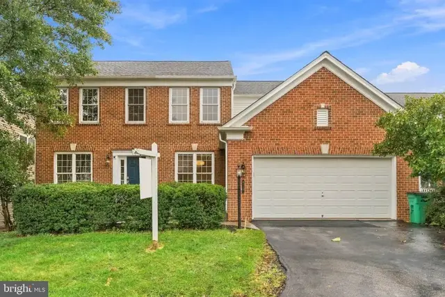 8157 Douglas Fir Dr, Lorton