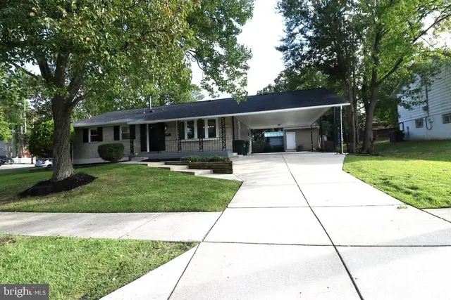 8917 2nd St, Lanham