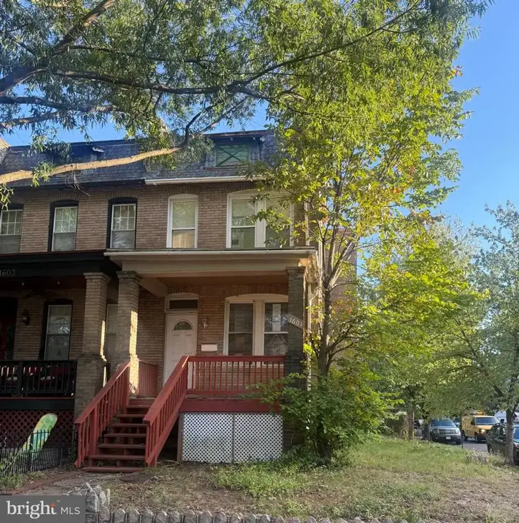 1601 E St Se, WASHINGTON