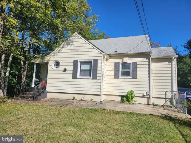 4808 Delaware St, College Park