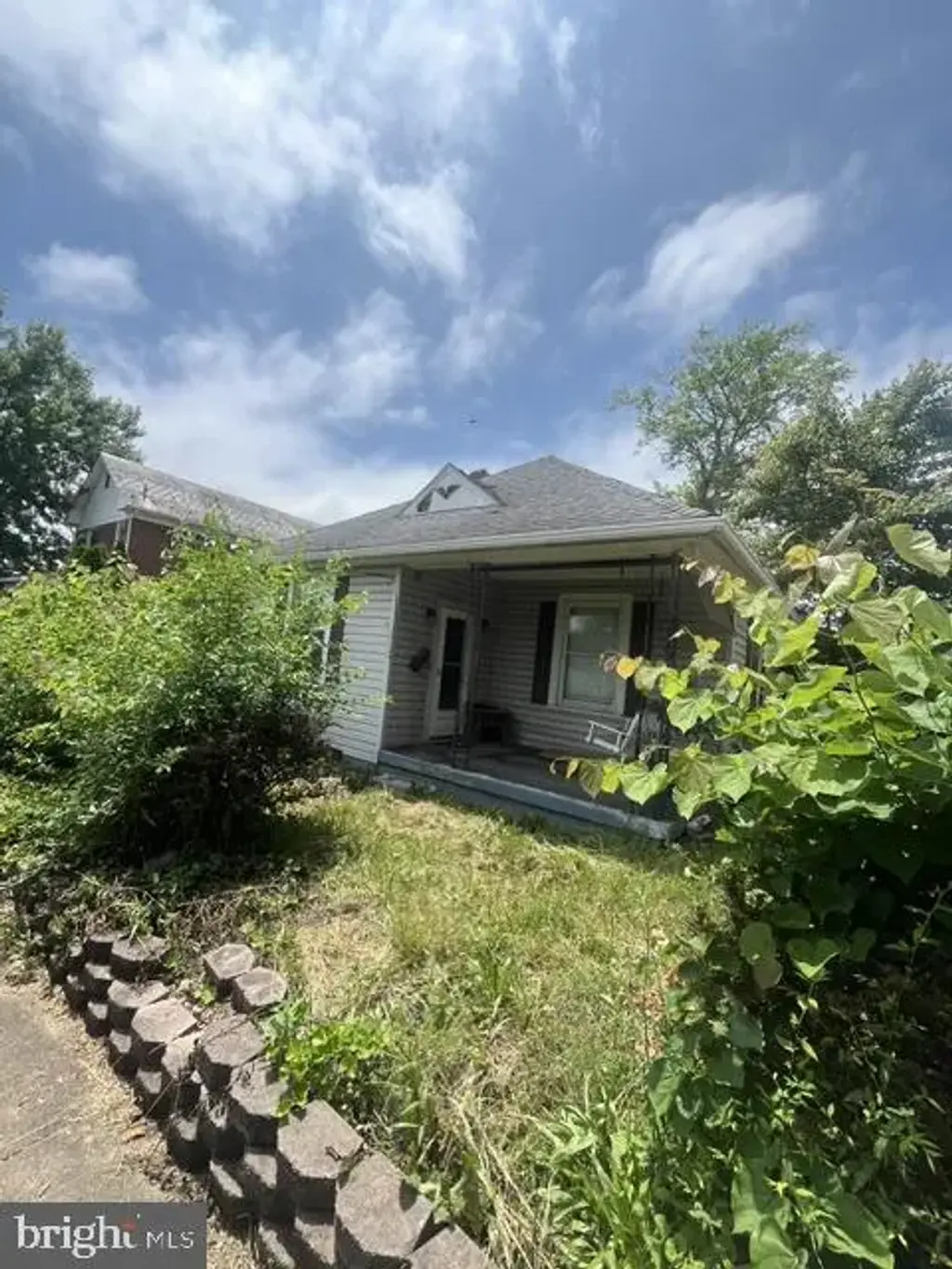 243 S Massachusetts Ave, CUMBERLAND