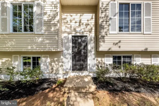 18312 Quondal Ct, Gaithersburg