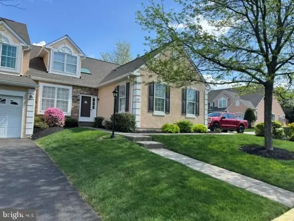 48 Wheatsheaf Ln #, NORRISTOWN