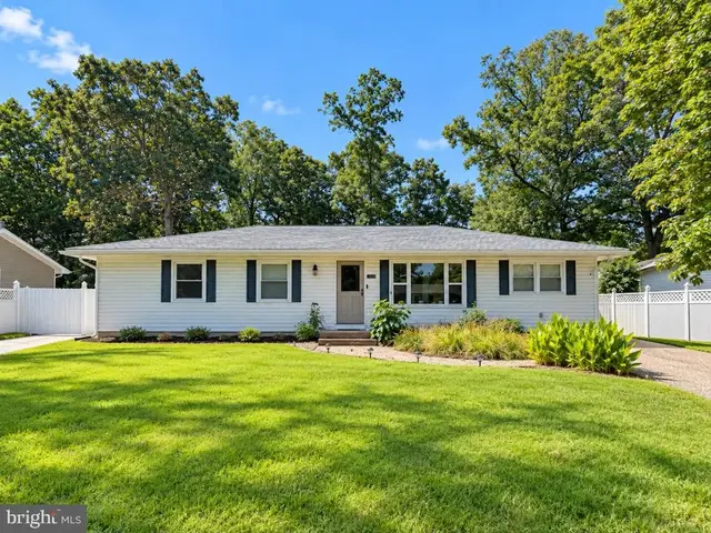 22061 Spring Valley Dr, Lexington Park