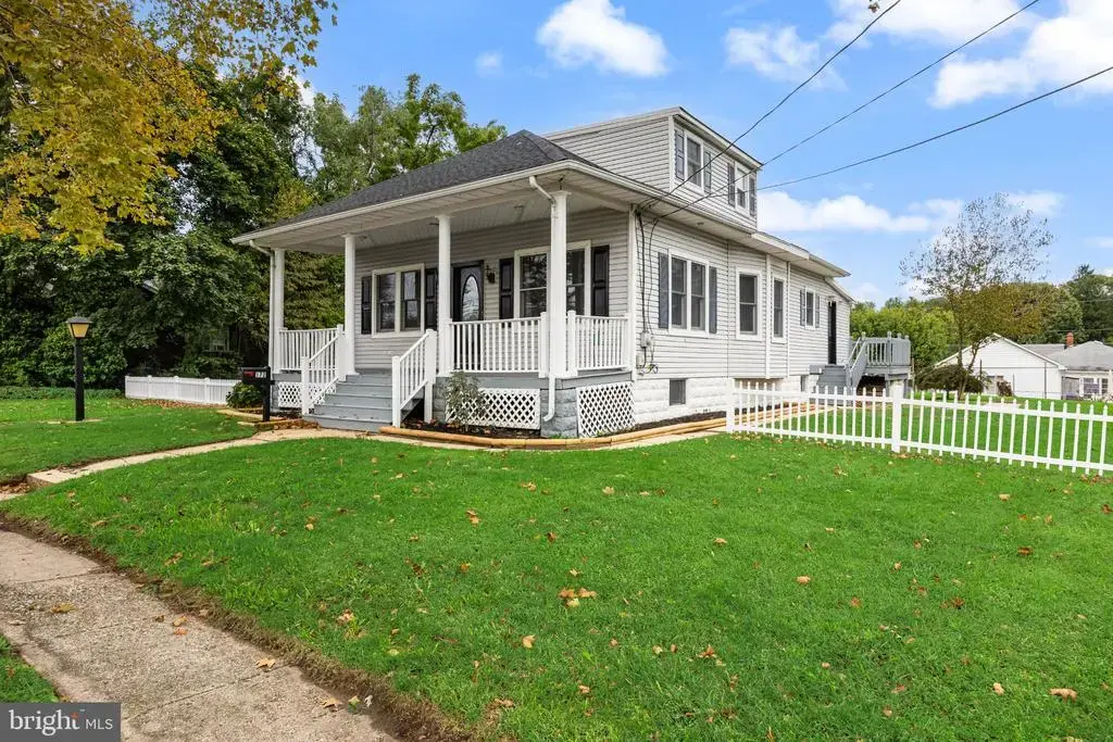 172 E Delaware Ave, FLORENCE