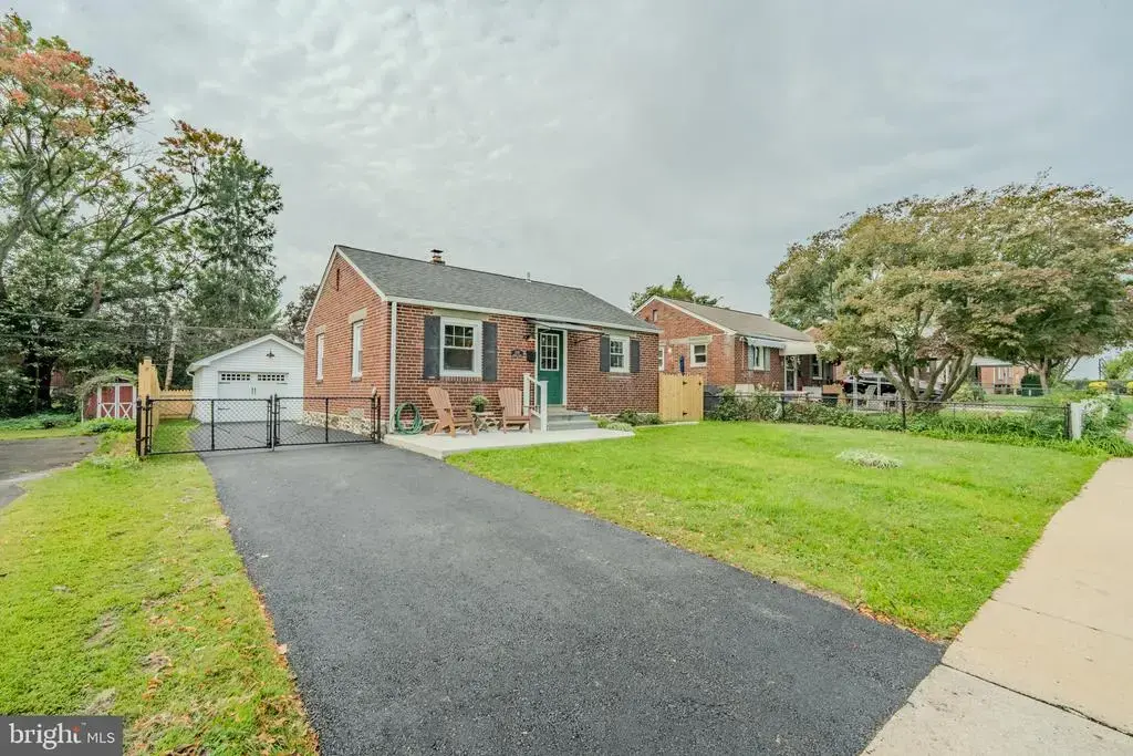 1336 Warren Ave, HAVERTOWN