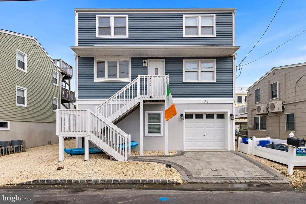22 W Mea Ln, LONG BEACH TOWNSHIP