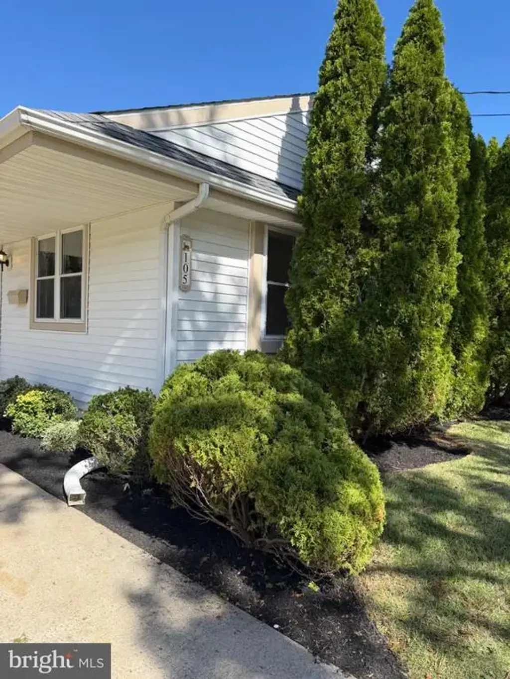 105 Holly Dr, WEST DEPTFORD