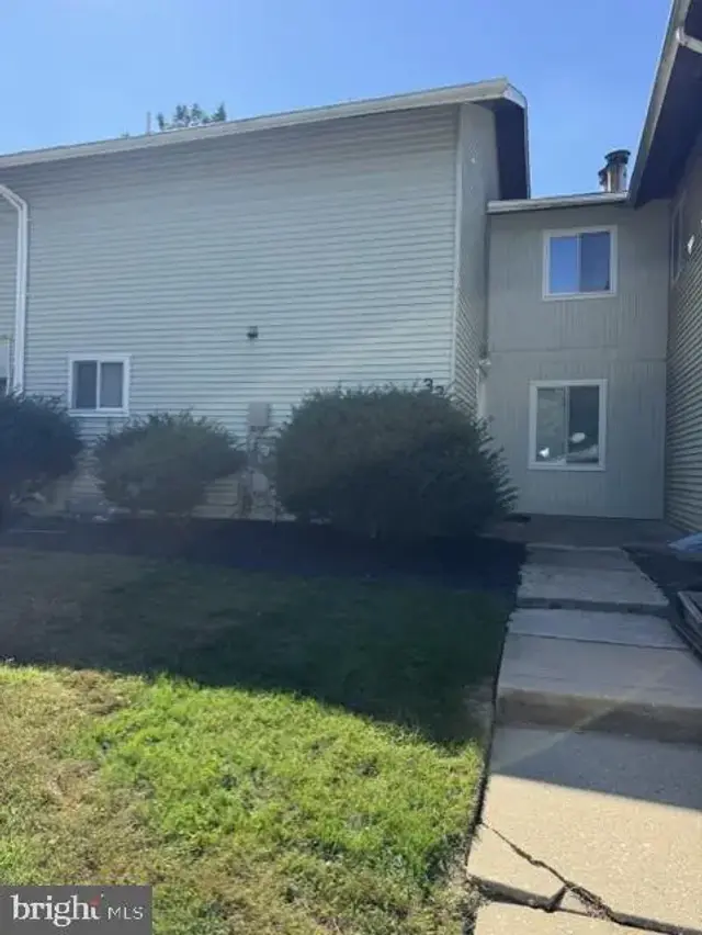 32 Nina Ct #173, Gaithersburg