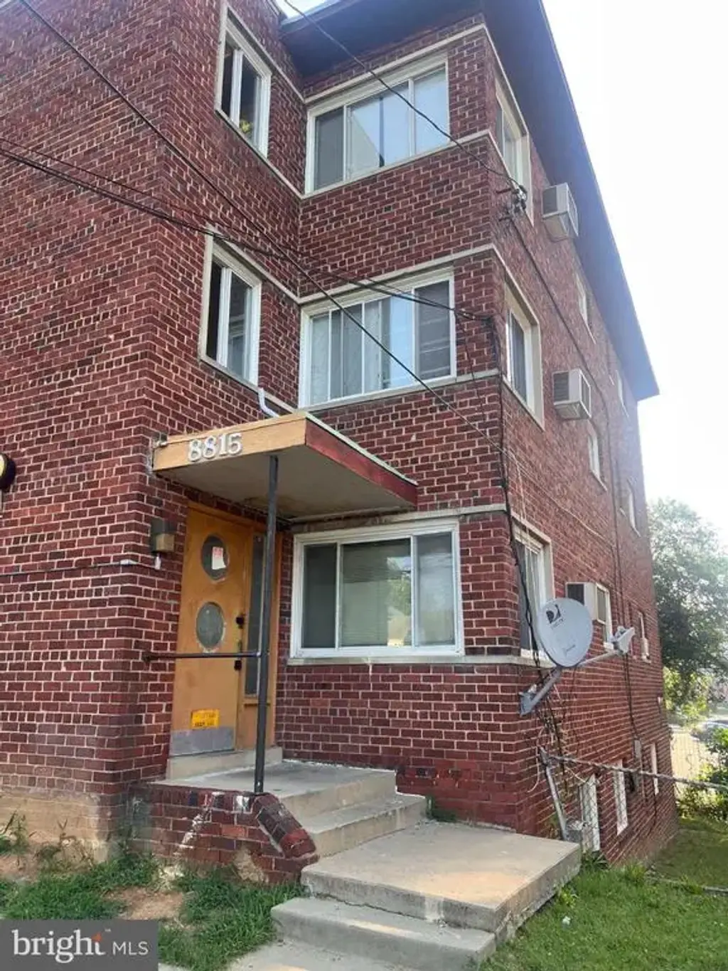 8815 Glenville Rd, SILVER SPRING