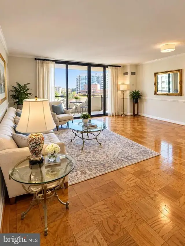 4620 N Park Ave #1601e, Chevy Chase