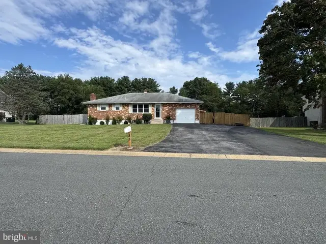 39 Rawlings Dr, Bear