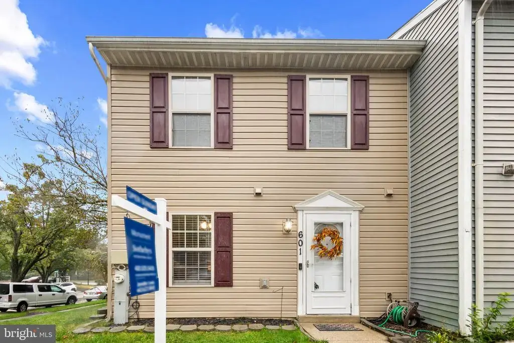 601 Realm Ct W, ODENTON