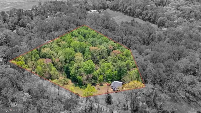 20730 Big Woods Rd, Dickerson