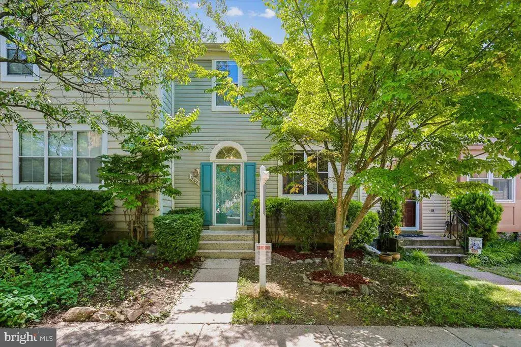 20016 Lake Park Dr #122, GERMANTOWN