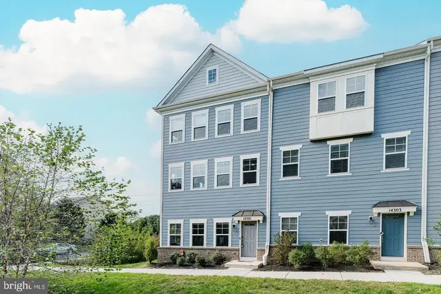 14301 Summit View Ln, Rockville