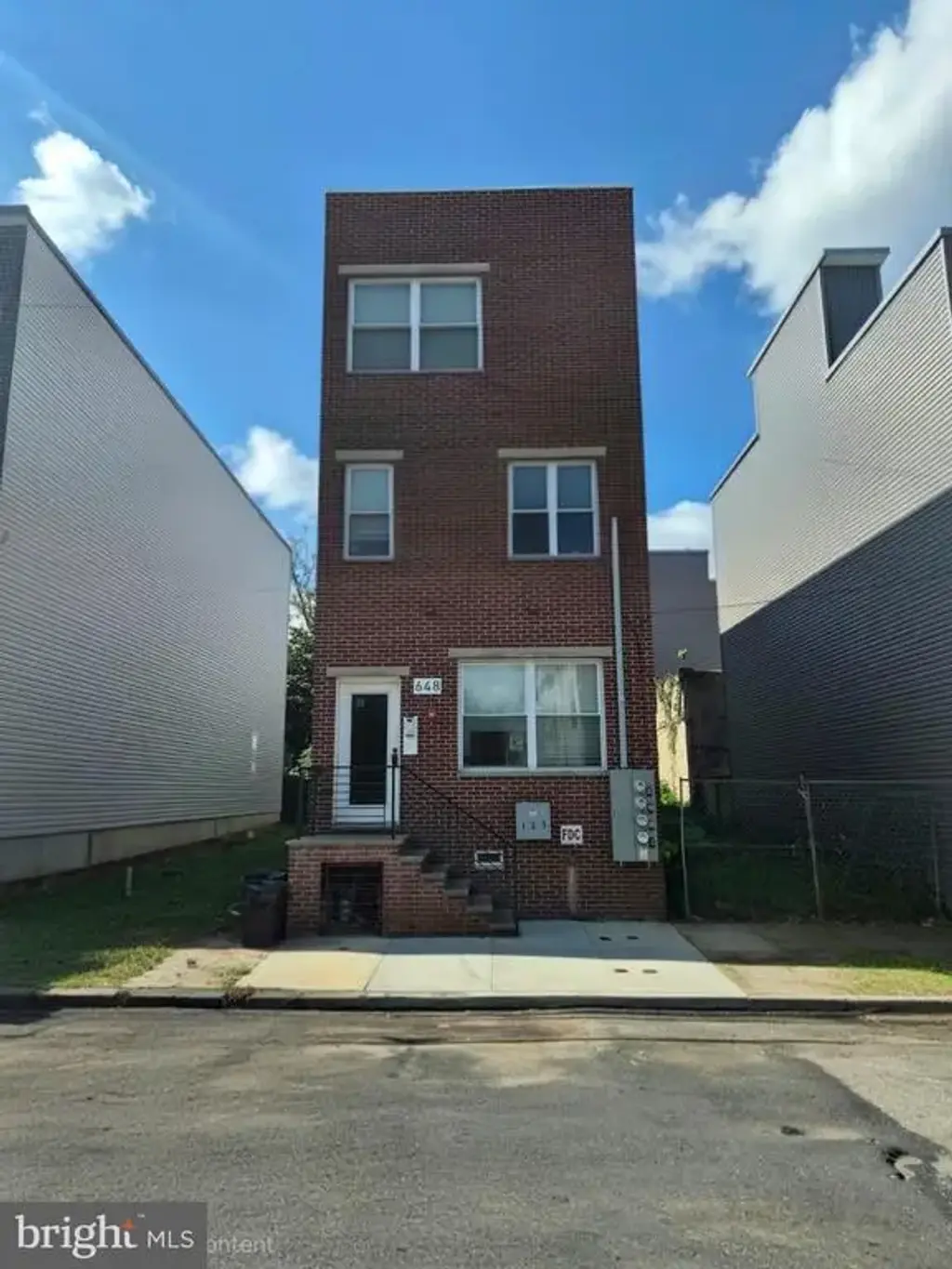 648 N 38th St, PHILADELPHIA