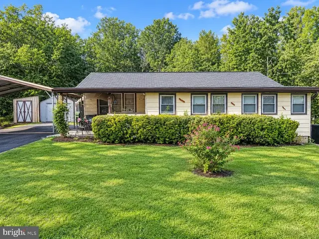 9 Hidden Lake Dr, Stafford
