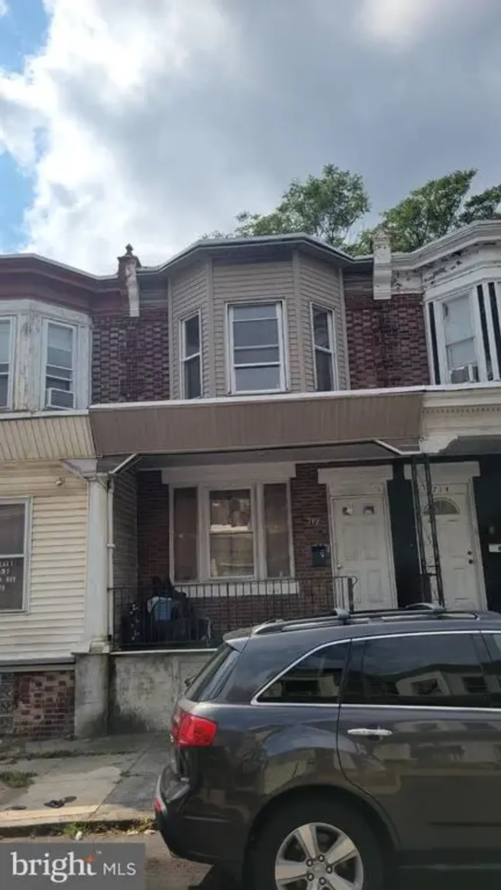 712 W Raymond St, PHILADELPHIA