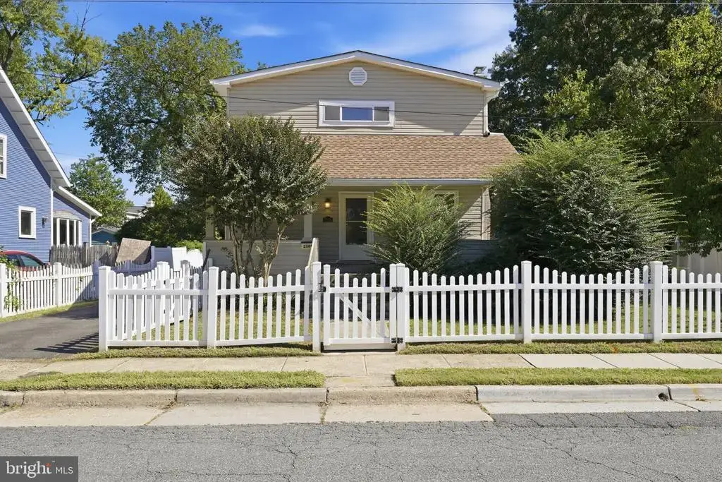 2501 Dewitt Ave, ALEXANDRIA
